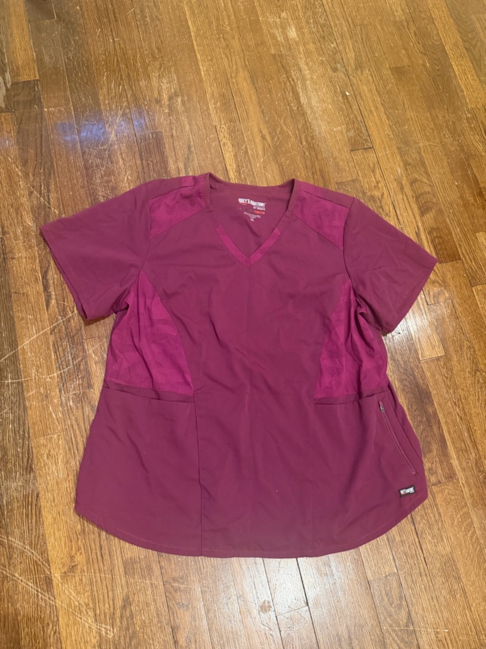 Grey's Anatomy Women's V-Neck Scrub Top - Wine - Picture 2 of 6
